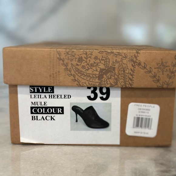 Free People New in Box Women's Leila Black Heeled Mules- Size 39 - Picture 12 of 12